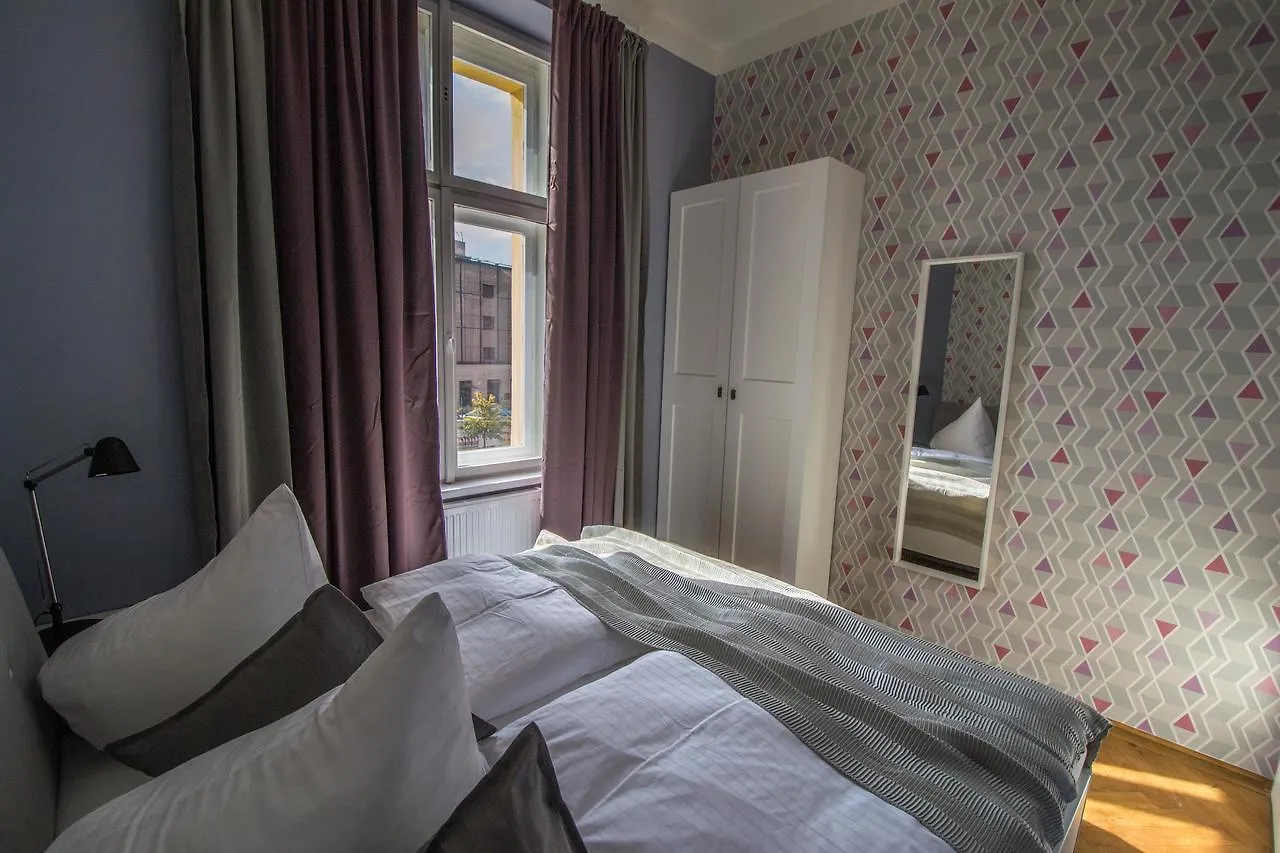 3Bdr City Center Ruterra Apartment Prague