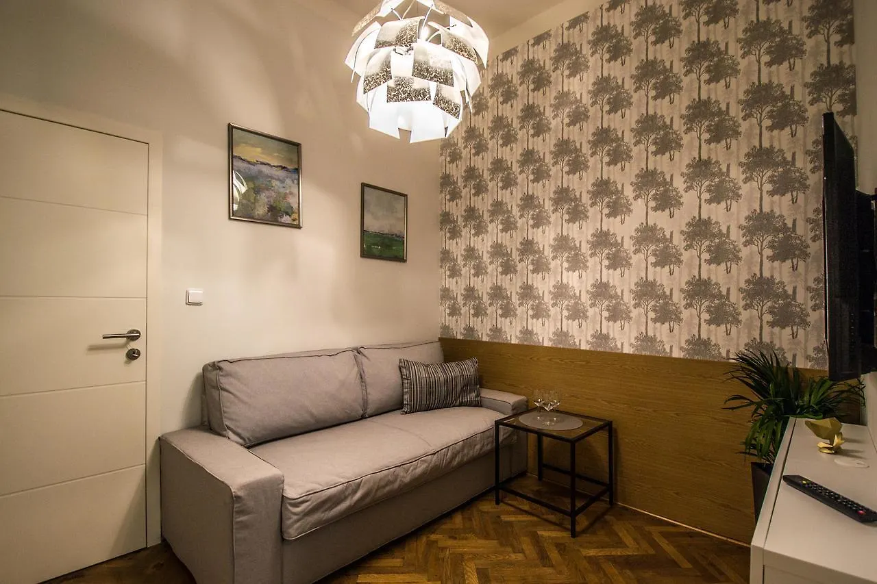 3Bdr City Center Ruterra Apartment Prague